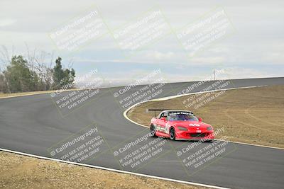 media/Jan-26-2025-CalClub SCCA (Sun) [[cfcea7df88]]/Group 1/Race/